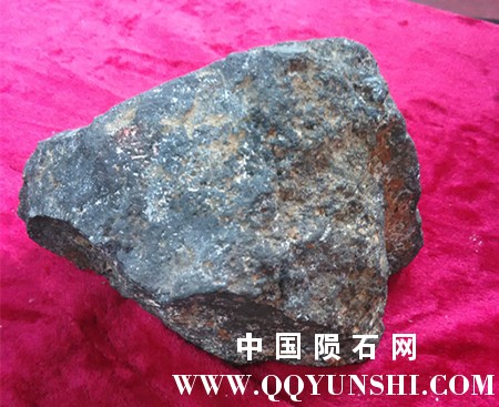 这还是那块石头