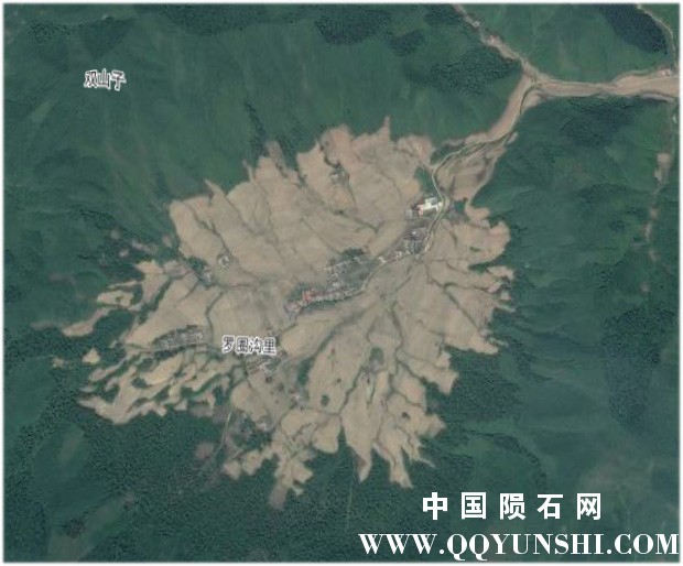 陨石坑-1.jpg