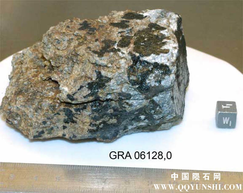 南极无球类陨石 未分类_GRA 06128-7.jpg