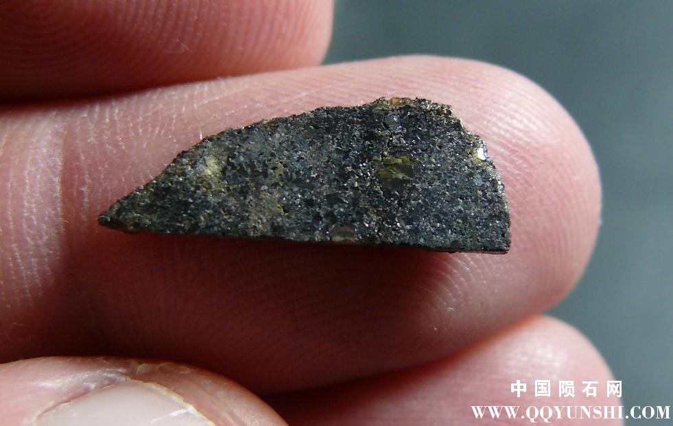 灶神星陨石 NWA 5312 Diogenite-1.jpg