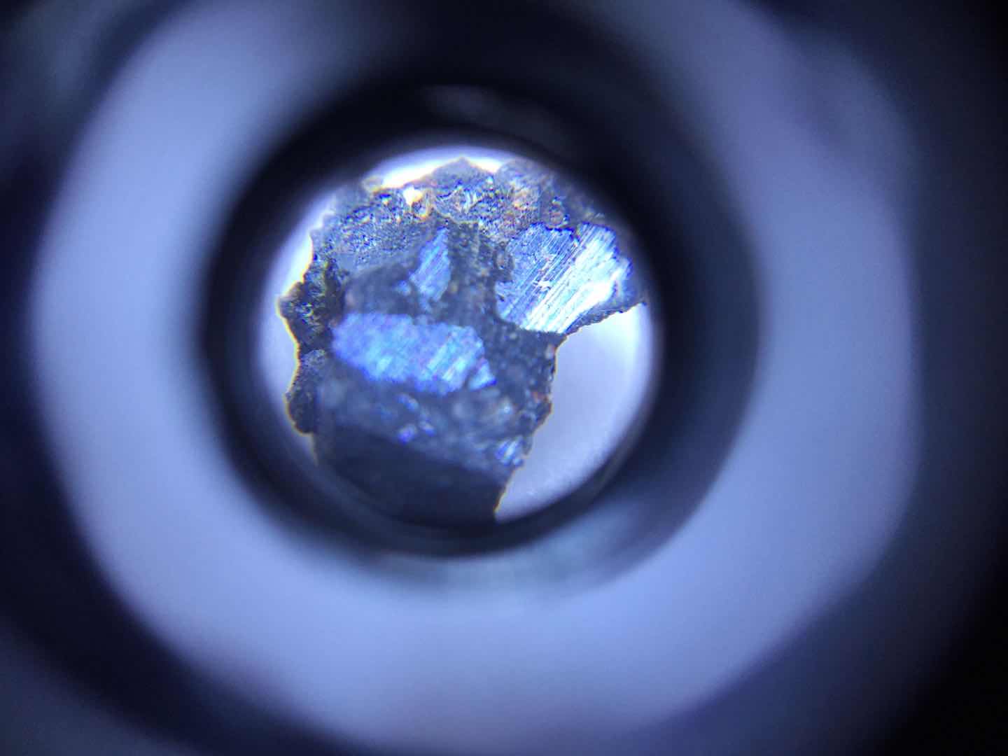 正面放大